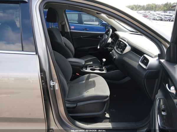 2019 KIA SORENTO 2.4L LX
