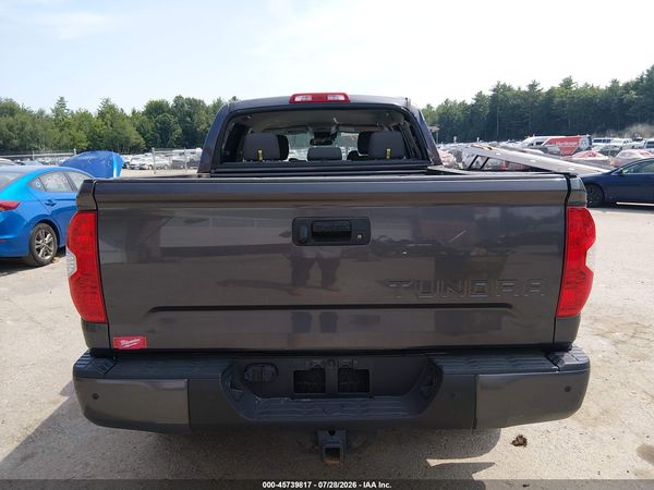 2018 TOYOTA TUNDRA SR5 5.7L V8