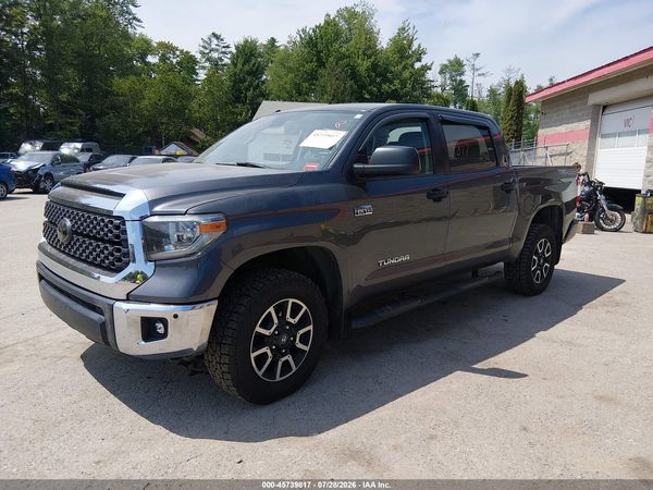2018 TOYOTA TUNDRA SR5 5.7L V8
