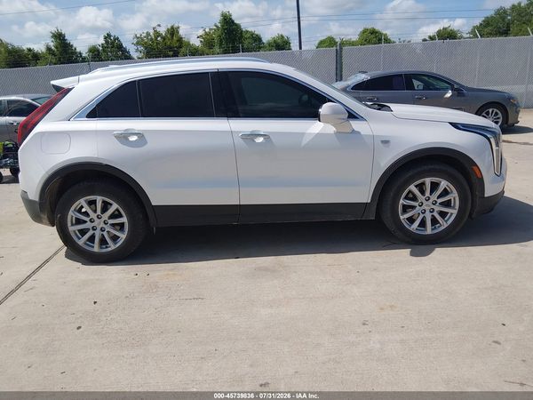 2023 CADILLAC XT4 FWD LUXURY