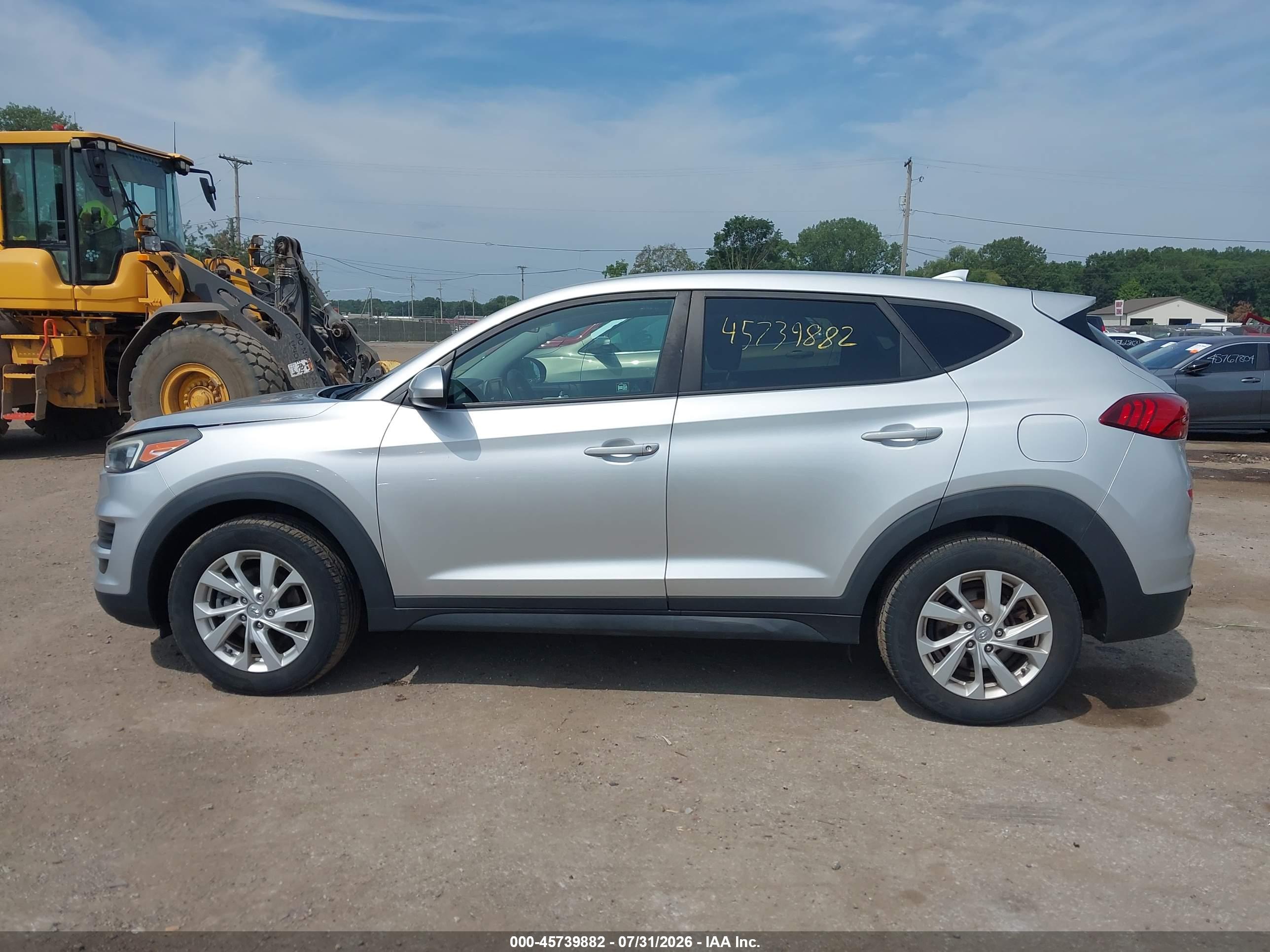 2019 HYUNDAI TUCSON SE