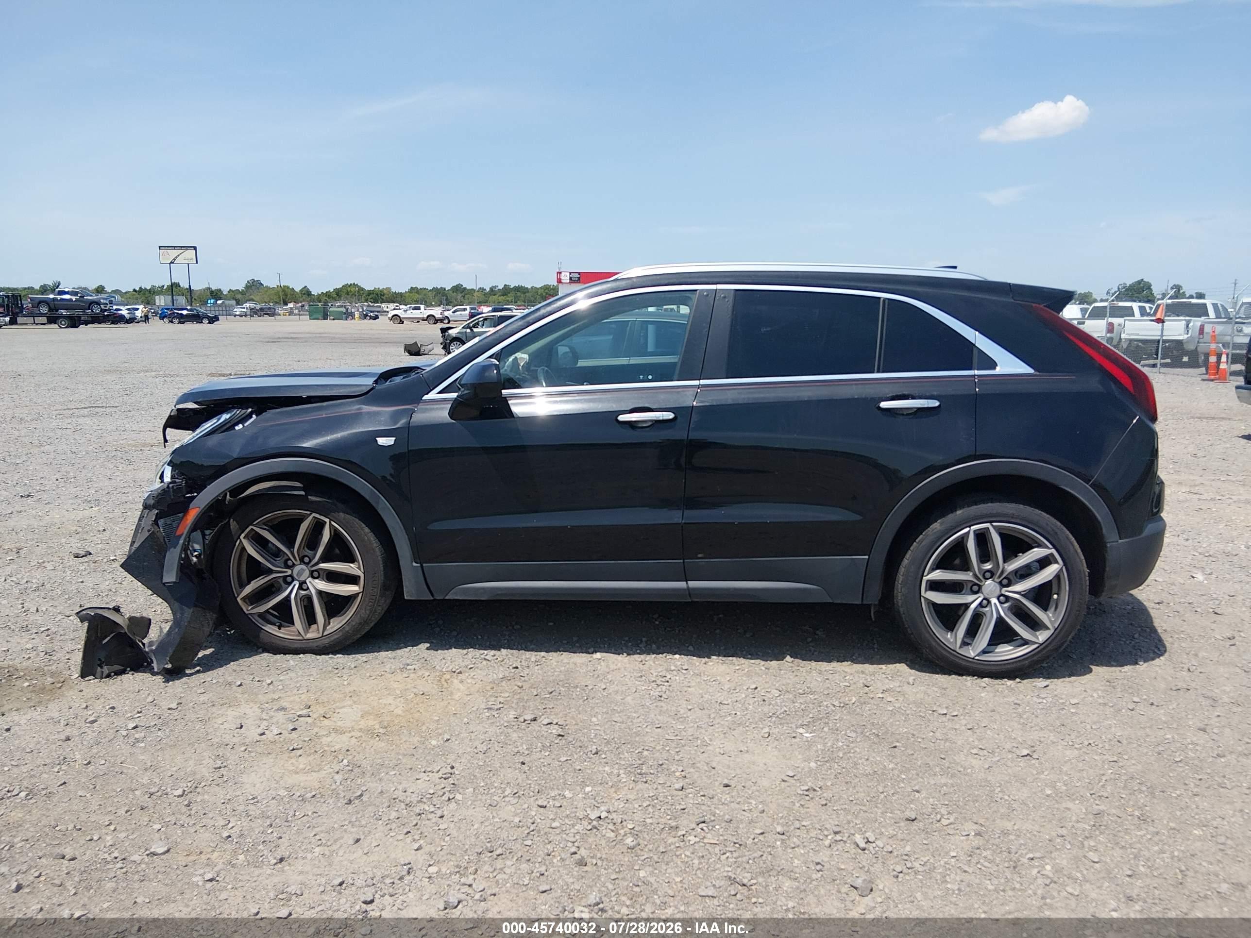 2019 CADILLAC XT4 LUXURY