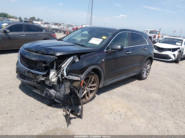 2019 CADILLAC XT4 LUXURY
