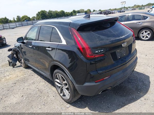 2019 CADILLAC XT4 LUXURY