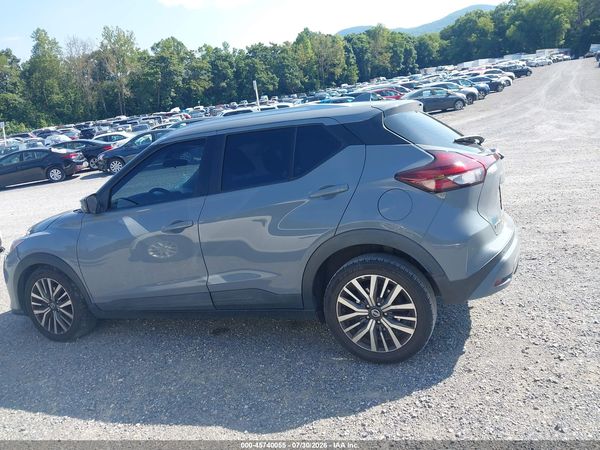 2021 NISSAN KICKS