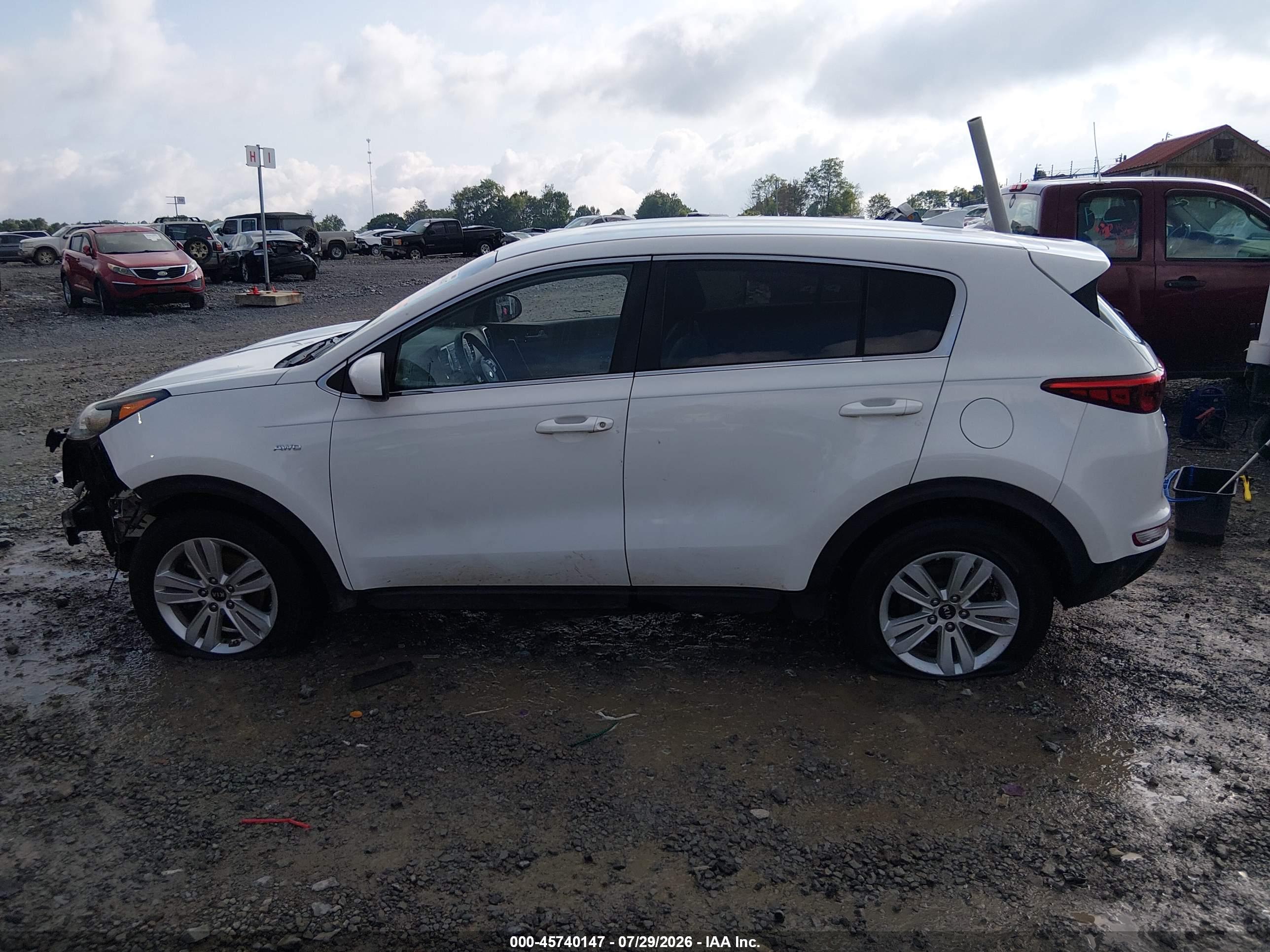 2017 KIA SPORTAGE LX