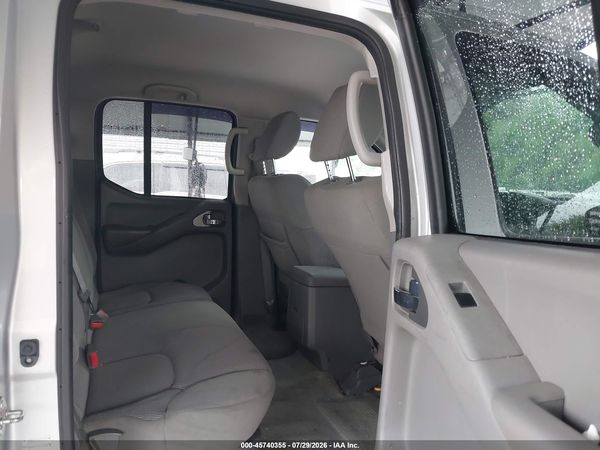 2018 NISSAN FRONTIER SV — I8