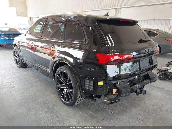 2025 AUDI Q7