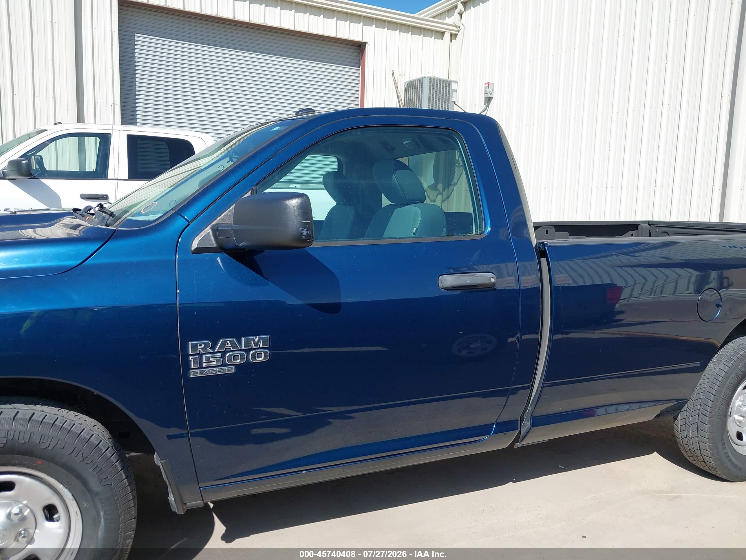 2021 RAM 1500 CLASSIC TRADESMAN  4X2 8' BOX