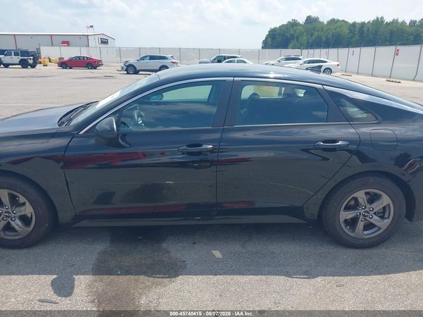 2023 KIA K5