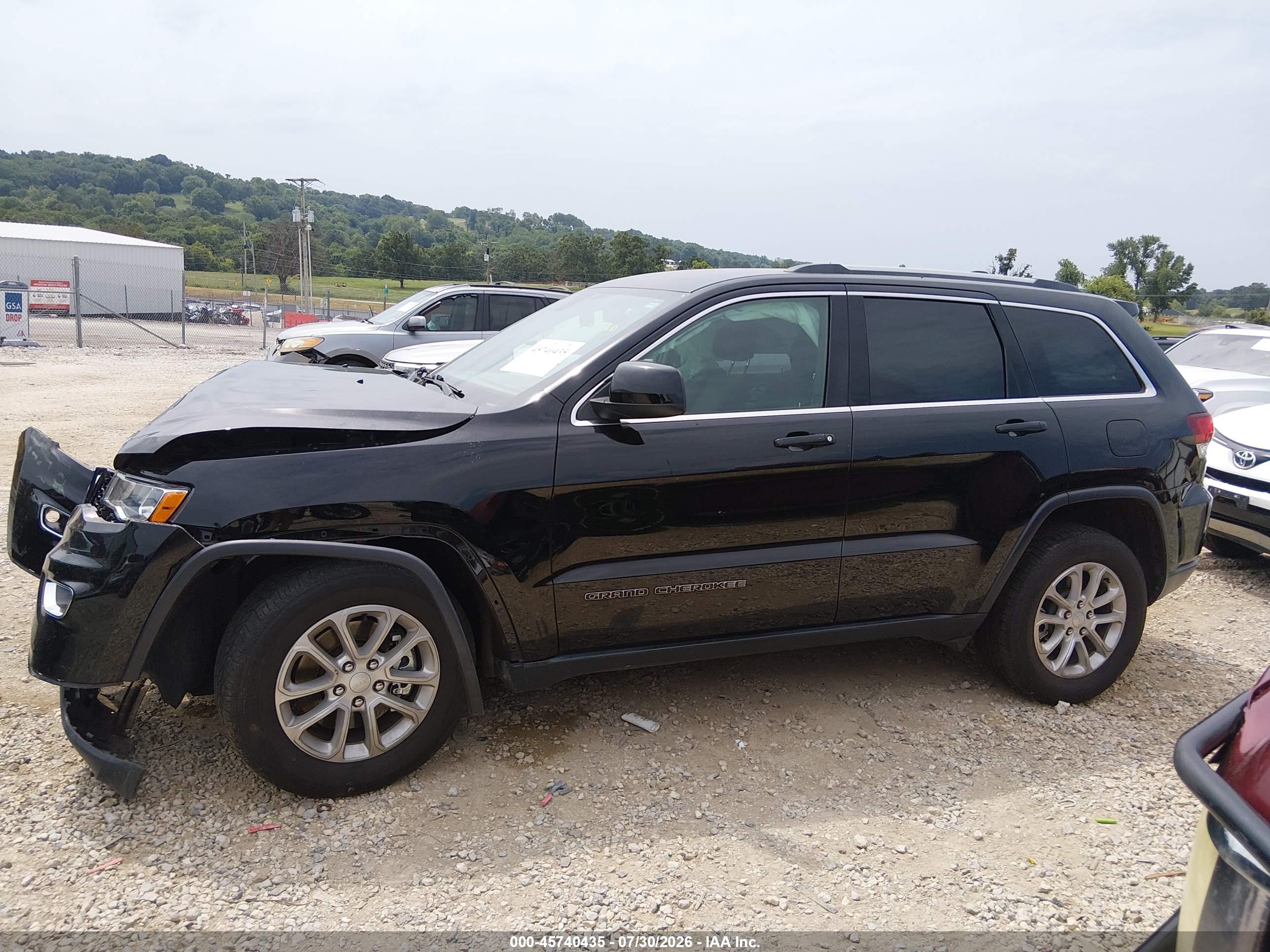 2021 JEEP GRAND CHEROKEE LAREDO E 4X4