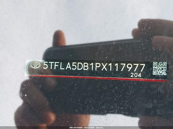 2023 TOYOTA TUNDRA SR5