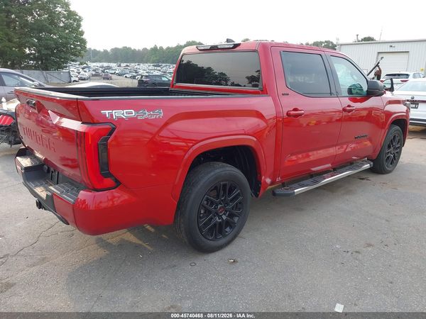2023 TOYOTA TUNDRA SR5