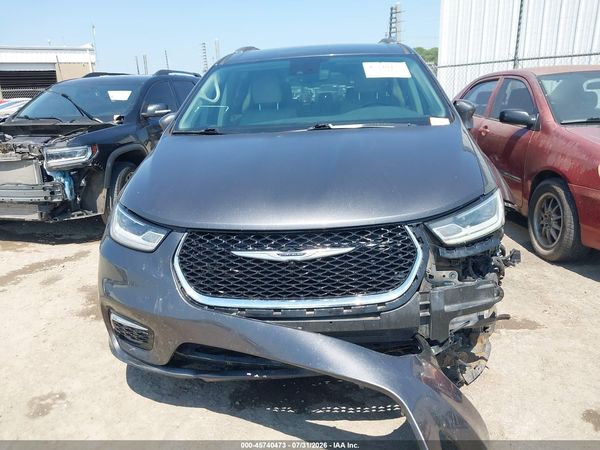 2021 CHRYSLER PACIFICA TOURING L — I115