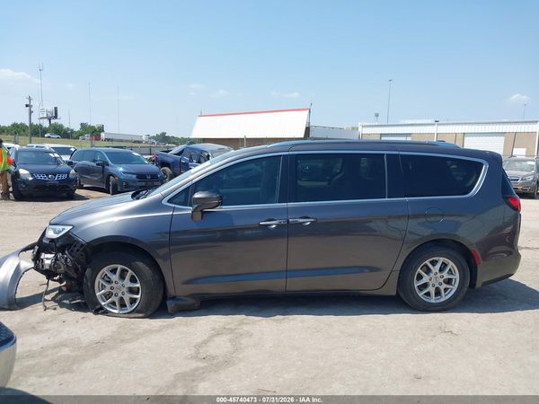 2021 CHRYSLER PACIFICA TOURING L — I117