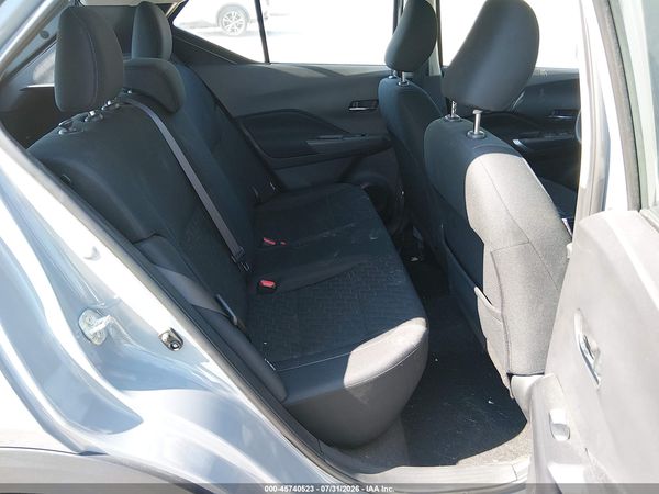 2024 NISSAN KICKS SV XTRONIC CVT — I8