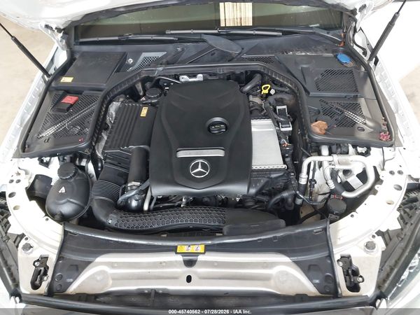 2015 MERCEDES-BENZ C 300 LUXURY