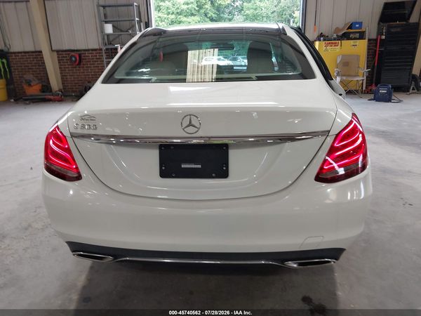 2015 MERCEDES-BENZ C 300 LUXURY