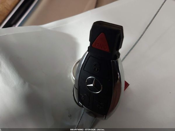 2015 MERCEDES-BENZ C 300 LUXURY