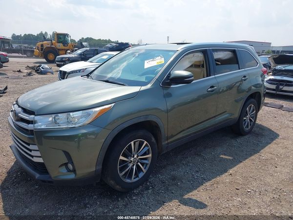 2019 TOYOTA HIGHLANDER XLE