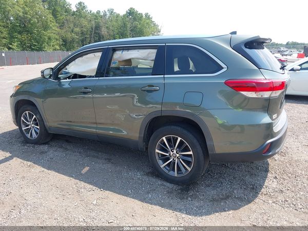 2019 TOYOTA HIGHLANDER XLE