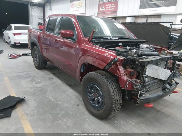 2025 NISSAN FRONTIER PRO-4X 4X4