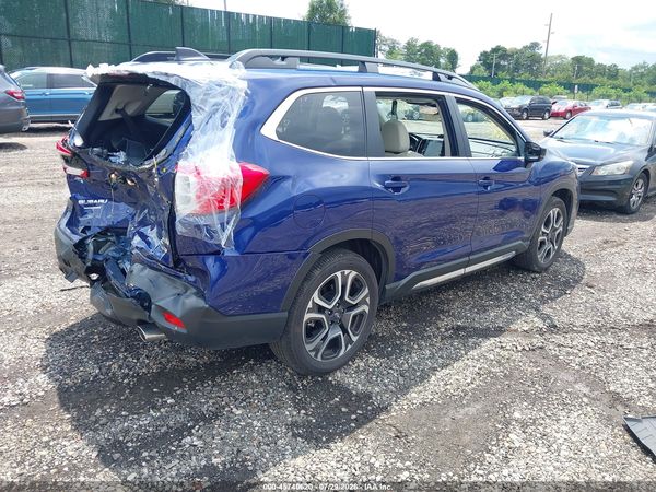 2026 SUBARU ASCENT LIMITED 8-PASSENGER — I4