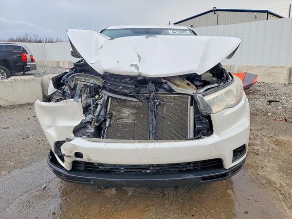 2016 TOYOTA HIGHLANDER