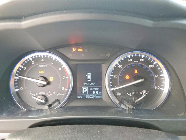2016 TOYOTA HIGHLANDER