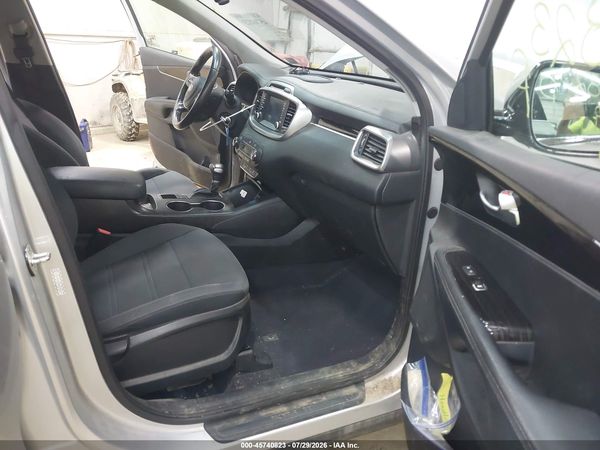 2019 KIA SORENTO 2.4L LX