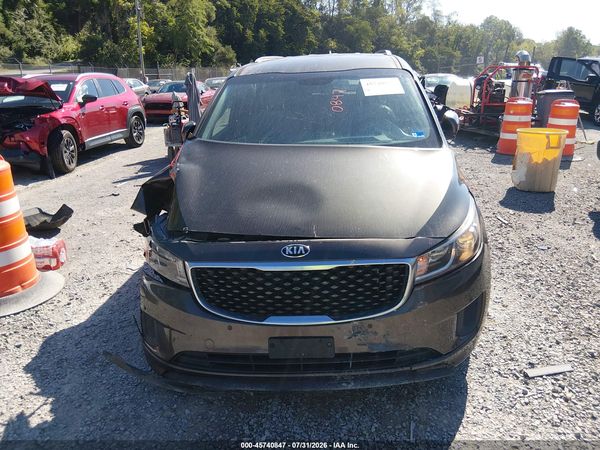 2017 KIA SEDONA LX