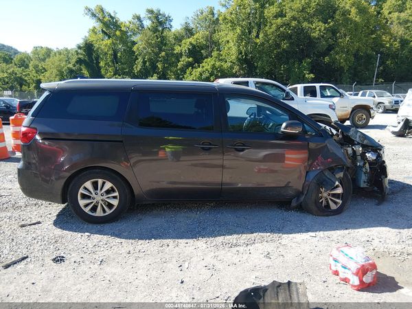 2017 KIA SEDONA LX