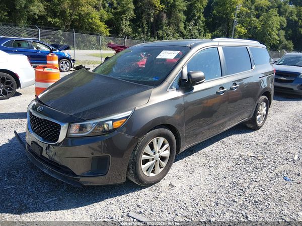 2017 KIA SEDONA LX