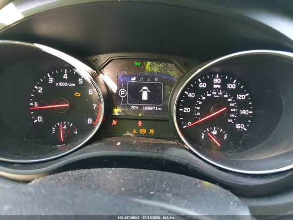 2017 KIA SEDONA LX