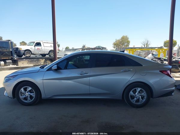 2023 HYUNDAI ELANTRA SE
