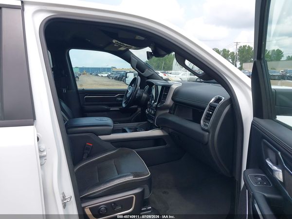 2024 RAM 1500 LARAMIE  4X4 5'7 BOX