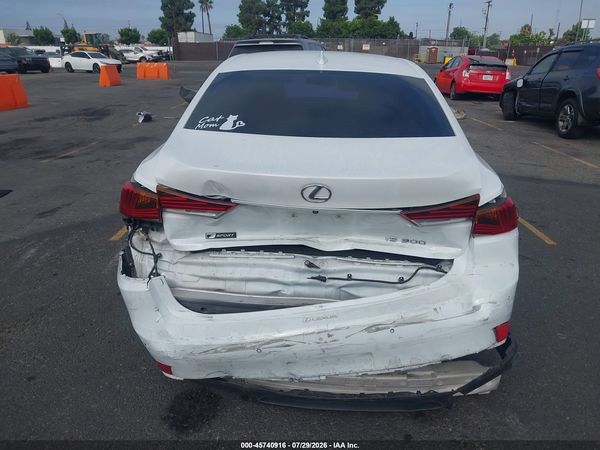 2018 LEXUS IS 300