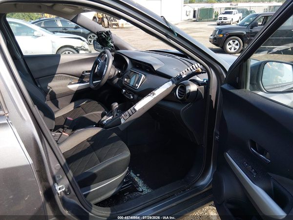 2020 NISSAN KICKS SV XTRONIC CVT