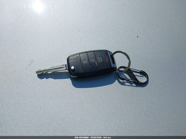 2017 KIA FORTE LX