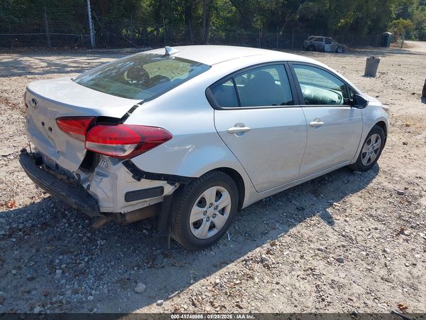 2017 KIA FORTE LX