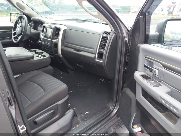 2020 RAM 1500 CLASSIC WARLOCK  4X4 6'4 BOX