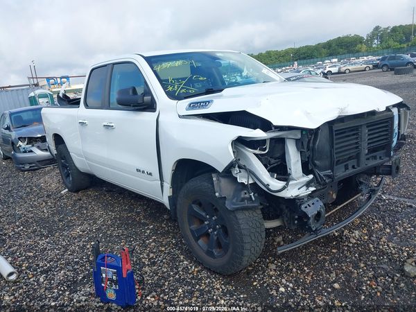 2020 RAM 1500 BIG HORN  4X4 6'4 BOX