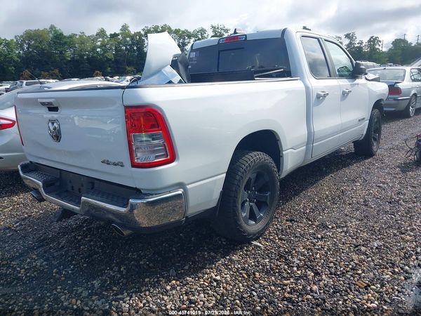 2020 RAM 1500 BIG HORN  4X4 6'4 BOX