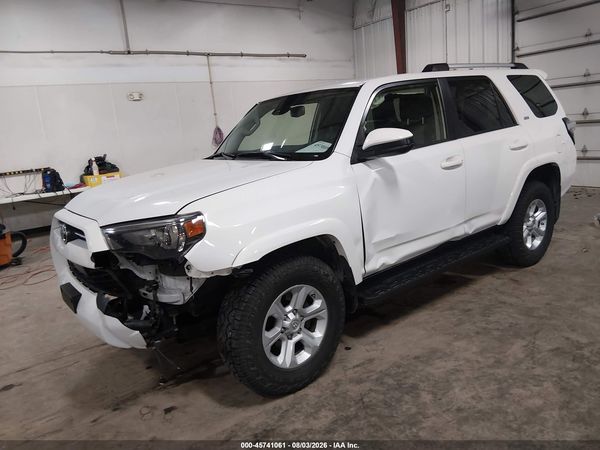 2021 TOYOTA 4RUNNER SR5