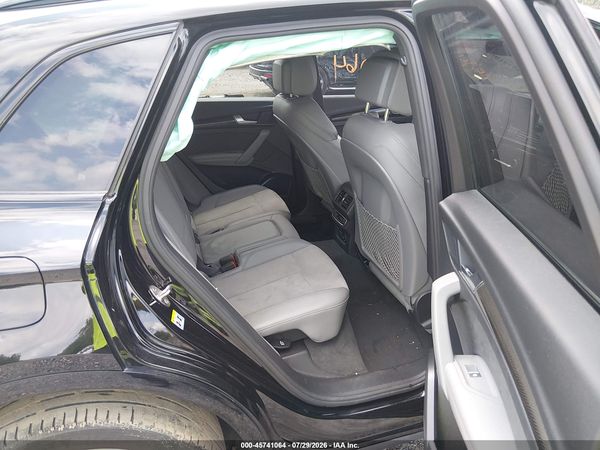 2022 AUDI SQ5