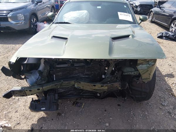 2022 DODGE CHALLENGER SXT