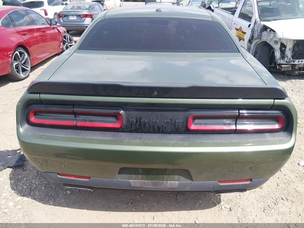 2022 DODGE CHALLENGER SXT