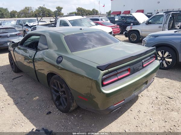 2022 DODGE CHALLENGER SXT