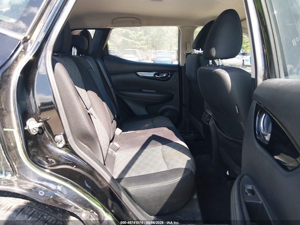 2019 NISSAN ROGUE SPORT SV — I8