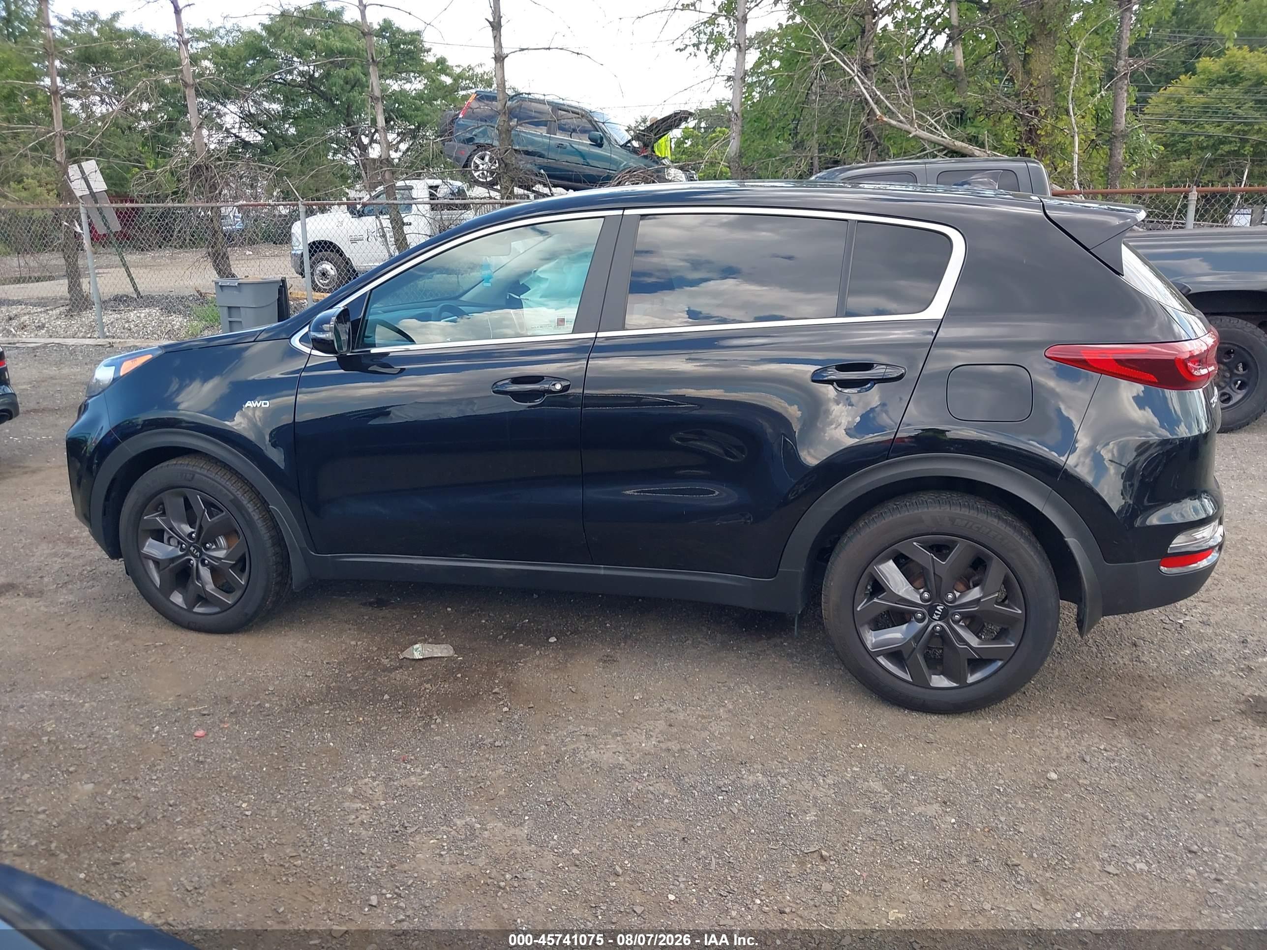 2022 KIA SPORTAGE LX
